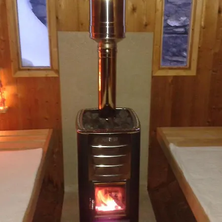 Casalpaca Con Sauna A 3*