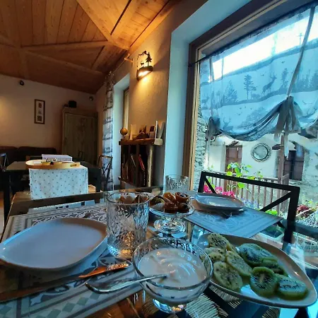 Casalpaca Con Sauna A Bed & Breakfast Prali