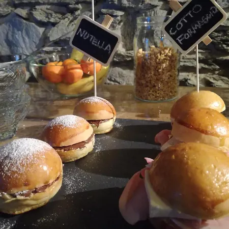 Casalpaca Con Sauna A Bed & Breakfast Prali