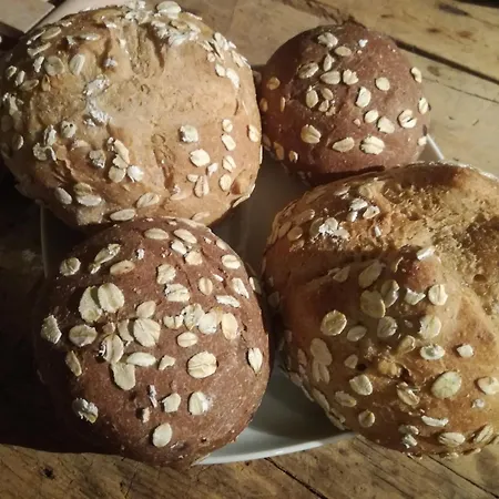 Casalpaca Con Sauna A Bed & Breakfast 3*