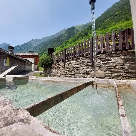 Bed & Breakfast Casalpaca Con Sauna A 3*