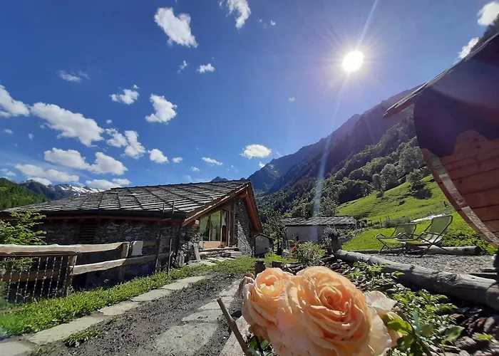 Casalpaca Con Sauna A Bed and Breakfast Prali